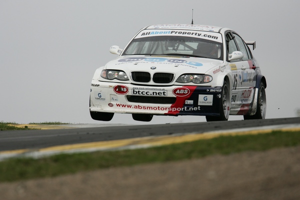 IO9F9151 - British Touring Car Championship from Knockhill
