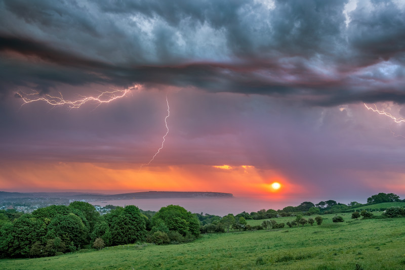 z3063 Storm at Sunrise over Sandown Bay - Sandown, Shanklin, Luccombe and Wroxall