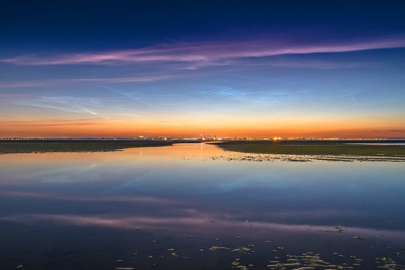 z3392 Noctilucent Clouds over the Solent - East Cowes to Ryde inc Haventstreet, Ashey, Wooton & Binstead