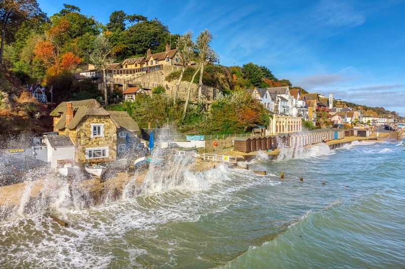 z4110 Autumnal Day, Shanklin Chine Beach - Sandown, Shanklin, Luccombe and Wroxall