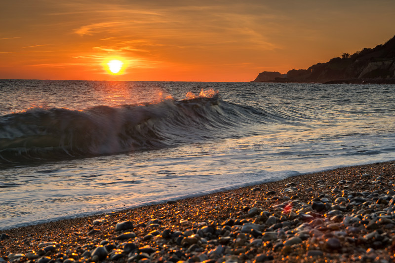 z3205 Ventnor Sunset Surf - Ventnor to St Catherine's inc Bonchurch, Whitwell & the Undercliff