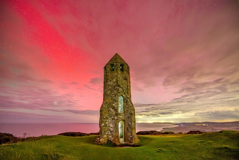 4310 Aurora over St Catherine's Oratory - Ventnor to St Catherine's inc Bonchurch, Whitwell & the Undercliff