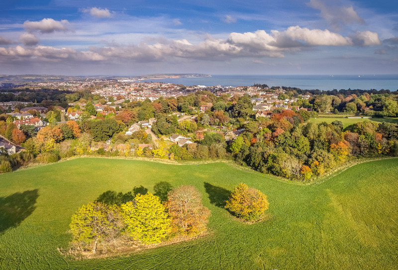 z3166 Autumnal View over Shanklin - Sandown, Shanklin, Luccombe and Wroxall