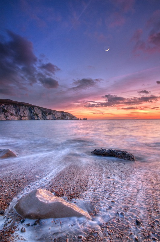 z2382 Alum Bay at Dusk