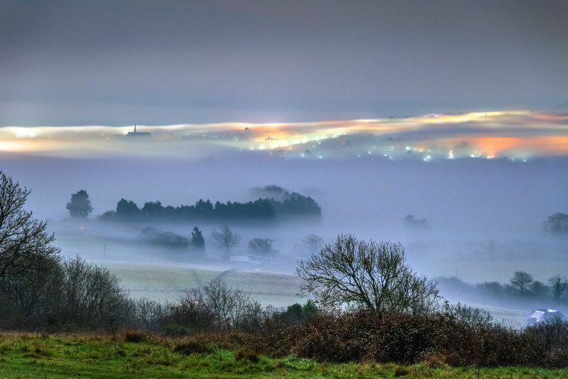 z2975 Winter Fog over Sandown Bay - Sandown, Shanklin, Luccombe and Wroxall