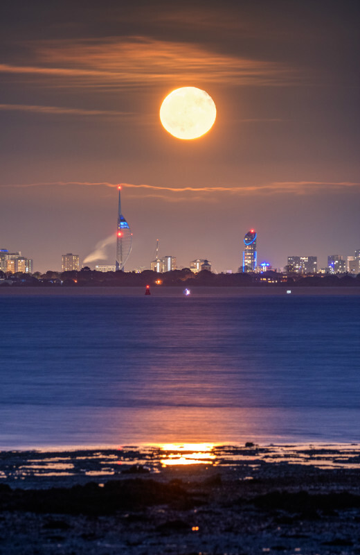 z3708 Moonrise over the Spinnaker Tower - East Cowes to Ryde inc Haventstreet, Ashey, Wooton & Binstead
