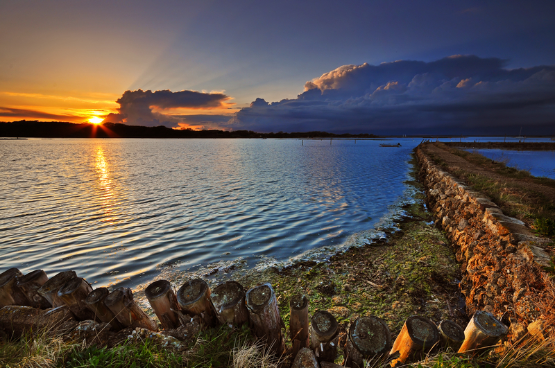z1314 Sunset, Newtown creek - Yarmouth to West Cowes inc Newtown