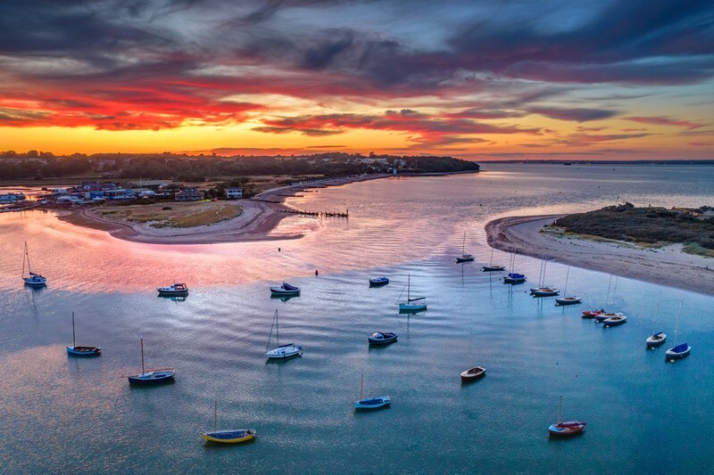 z4079 Bembridge Harbour at Sunset - Seaview to Bembridge, Whitecliff Bay and Brading