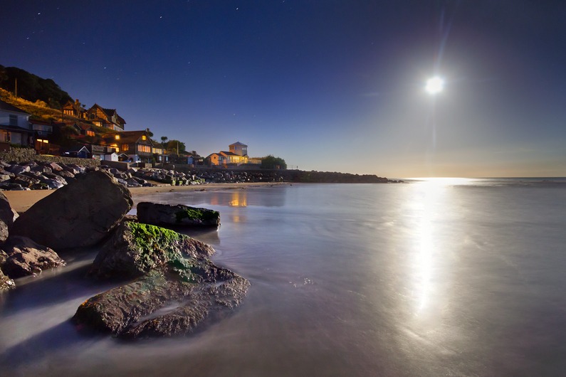 z2271 Steephill Cove by Moonlight - Ventnor to St Catherine's inc Bonchurch, Whitwell & the Undercliff