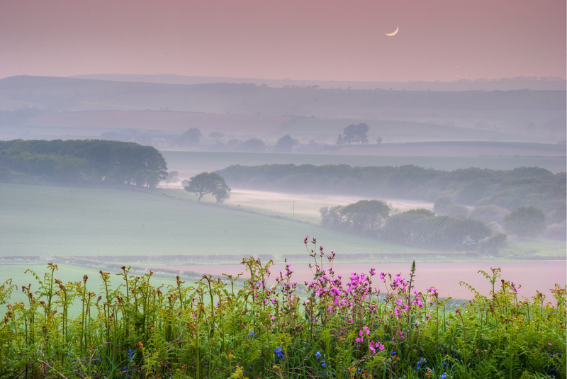 z2096 View from Bleak Down at Dusk - The Inner Island inc Newport & Godshill