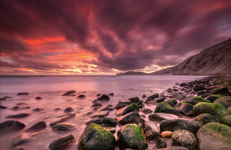 z3646 Rounded Rocks and Sunset Reds, Compton Bay - Ventnor to St Catherine's inc Bonchurch, Whitwell & the Undercliff