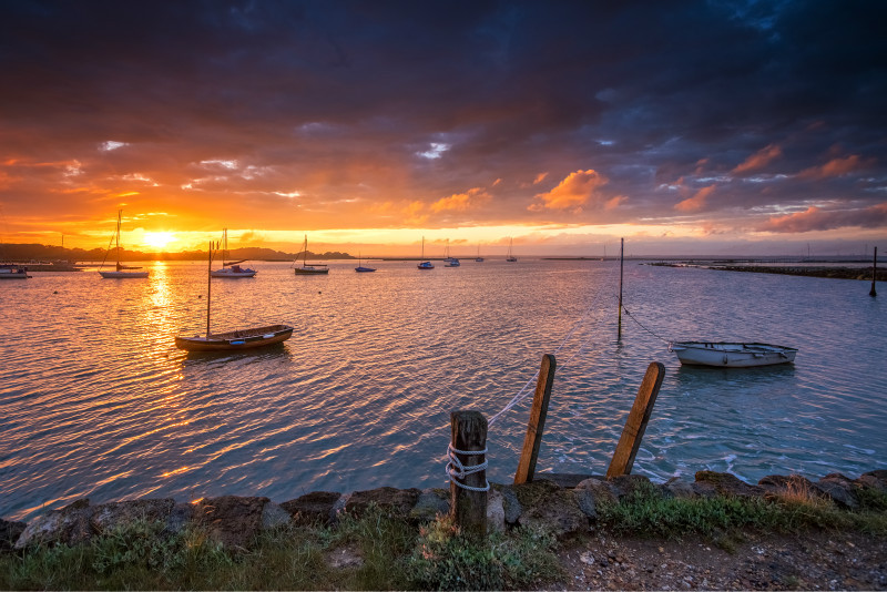 z2930 Newtown Creek at Sunset - Yarmouth to West Cowes inc Newtown