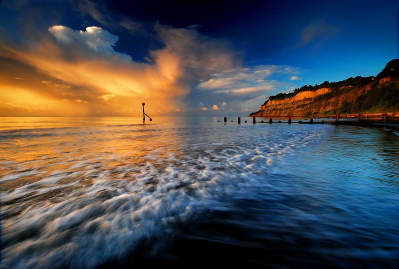 z1041 Storm Cloud, Shanklin chine - Sandown, Shanklin, Luccombe and Wroxall