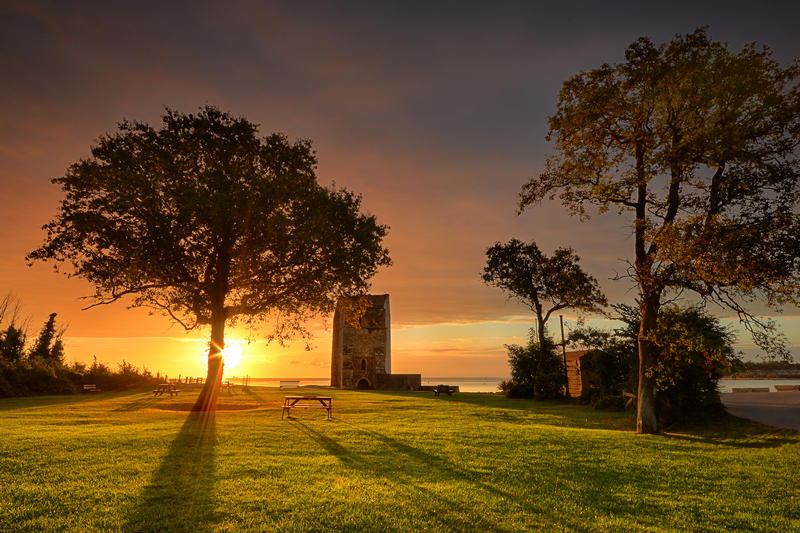 z2122 Sunrise at the Duver, St Helens - Seaview to Bembridge, Whitecliff Bay and Brading