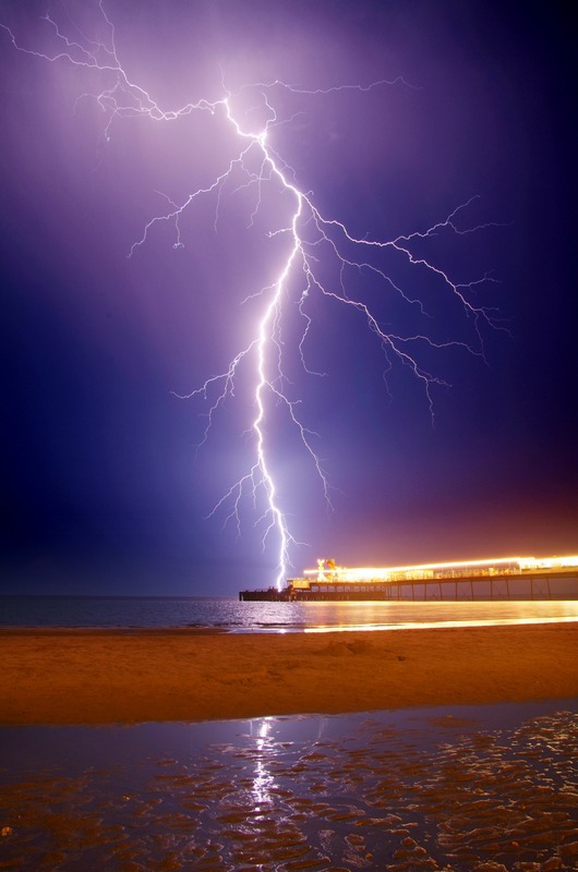 588 Lightning, Sandown Pier - The