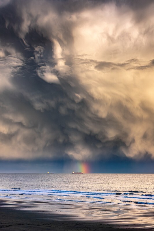z4352 Evening Showers, Sandown Bay - Sandown, Shanklin, Luccombe and Wroxall