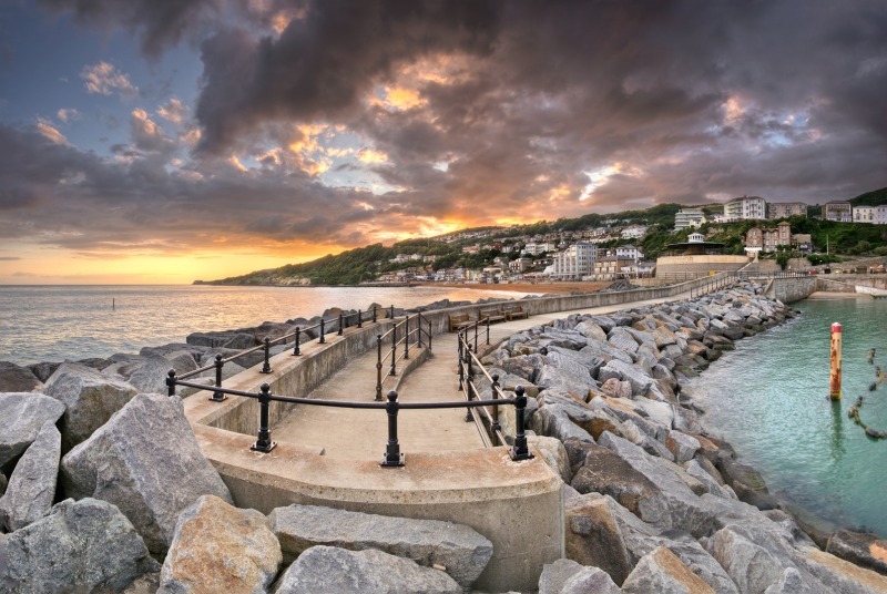z2492 Ventnor Bay at Sunset - Ventnor to St Catherine's inc Bonchurch, Whitwell & the Undercliff