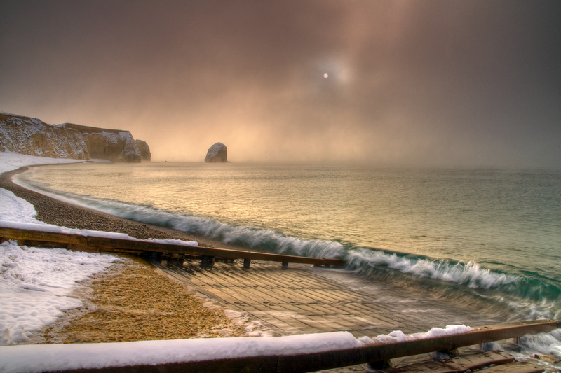 z1957 A Winter Morning, Freshwater Bay - Freshwater Bay to Colwell Bay inc the Needles