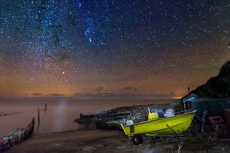 z2581 Midnight Stars over Castlehaven Niton - Ventnor to St Catherine's inc Bonchurch, Whitwell & the Undercliff