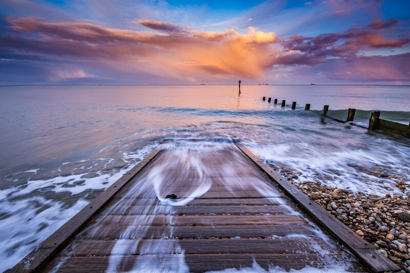 z3797 Passing Showers, Shanklin Beach - Sandown, Shanklin, Luccombe and Wroxall