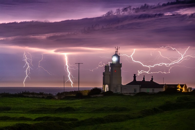 z4045 Midnight Storm, St Catherine's Lighthouse - The
