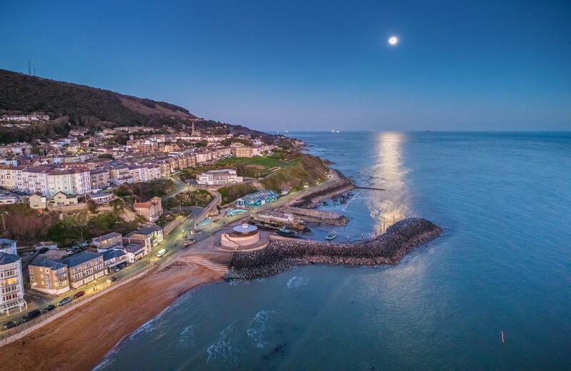 z3745 Rising Moon over Ventnor at Dusk - Ventnor to St Catherine's inc Bonchurch, Whitwell & the Undercliff