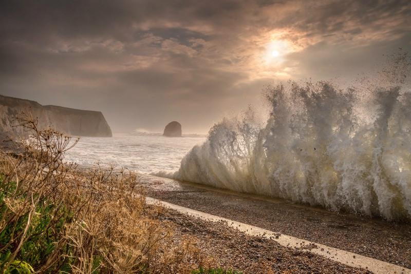 z2981 Winter Waves freshwater Bay - Freshwater Bay to Colwell Bay inc the Needles