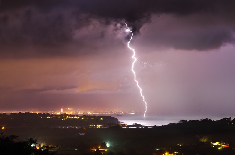 z2290 Storm over the Solent - The