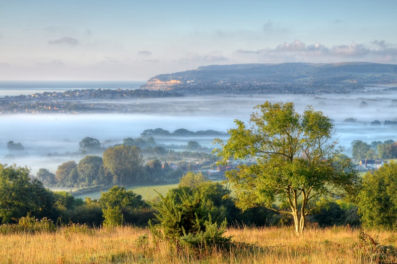 z2536 Morning Mist over Sandown and beyond - Sandown, Shanklin, Luccombe and Wroxall