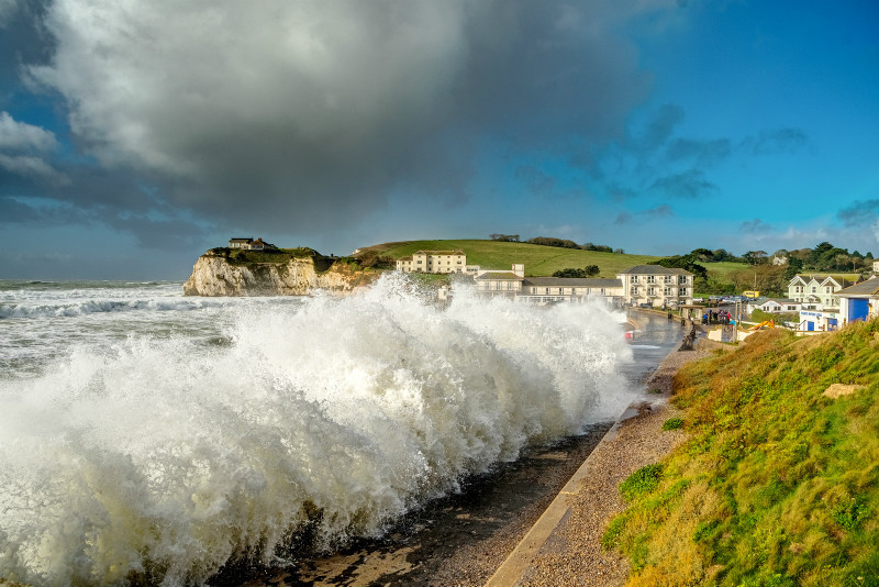 z3129 Surf Roll Freshwater Bay - Freshwater Bay to Colwell Bay inc the Needles