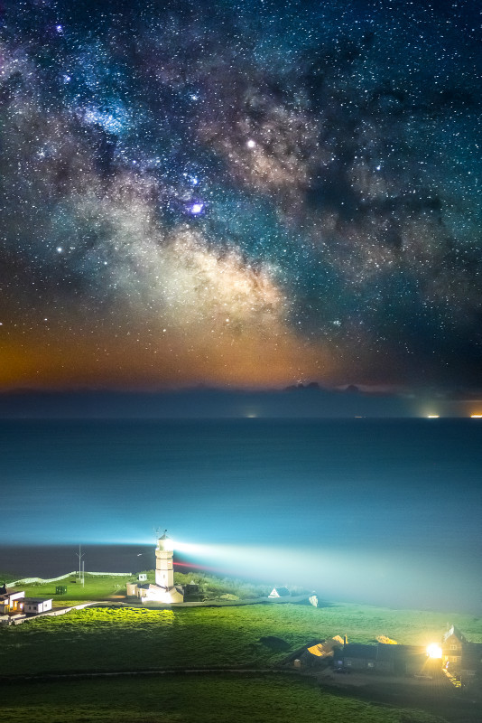 z3190 St Catherines Lighthouse under the Stars - Blackgang to Compton inc Brighstone, Shorwell & West Wight