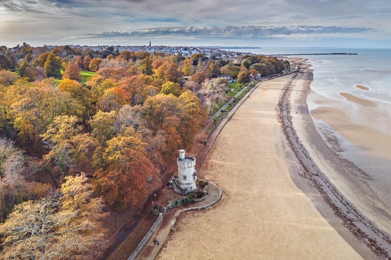 z4417 Autumn Light over Appley - Latest images
