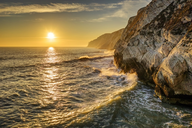 z3376 Sunset Swells, Tennyson Cliff - 'Aerial Visions Photography' showing the beautiful IOW from the air