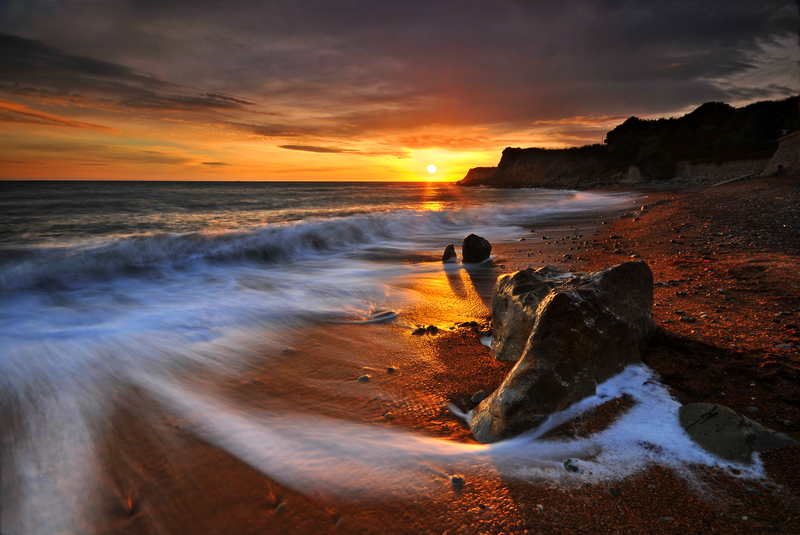 z1472 Sunset, Orchard Bay - Ventnor to St Catherine's inc Bonchurch, Whitwell & the Undercliff
