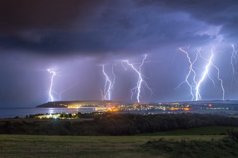 z2777 Late Summer Lightning over Sandown Bay