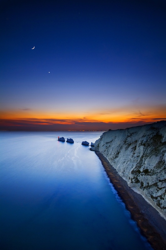 956 The Needles - Freshwater Bay to Colwell Bay inc the Needles