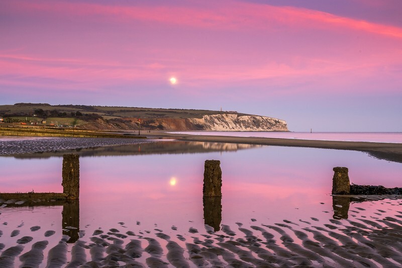 z4216 Moonrise at Sunset over Culver Down - Sandown, Shanklin, Luccombe and Wroxall