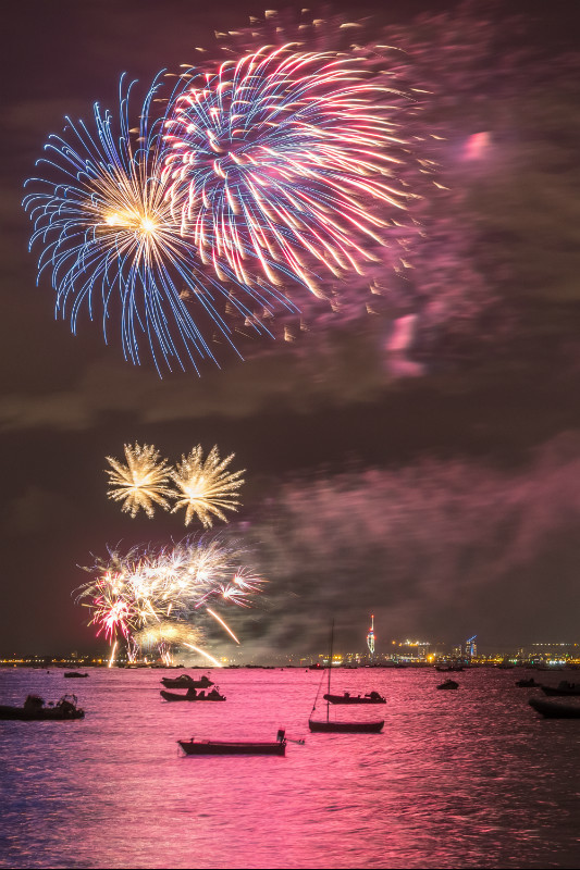 z3272 Seaview Regatta Fireworks - Seaview to Bembridge, Whitecliff Bay and Brading