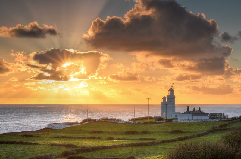 z2319 Winter Light, St Catherines Lighthouse - Ventnor to St Catherine's inc Bonchurch, Whitwell & the Undercliff