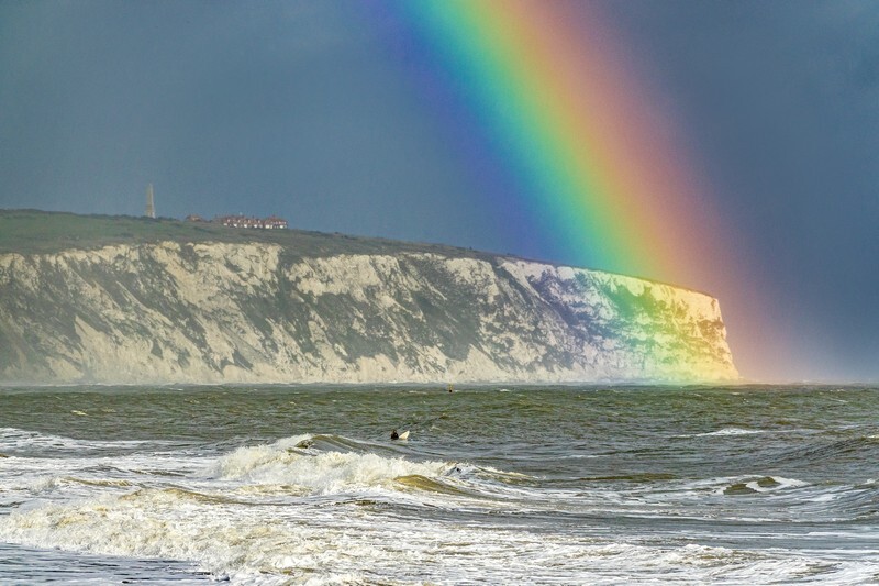 z4221 Rainbow Surf, Sandown Bay - Sandown, Shanklin, Luccombe and Wroxall