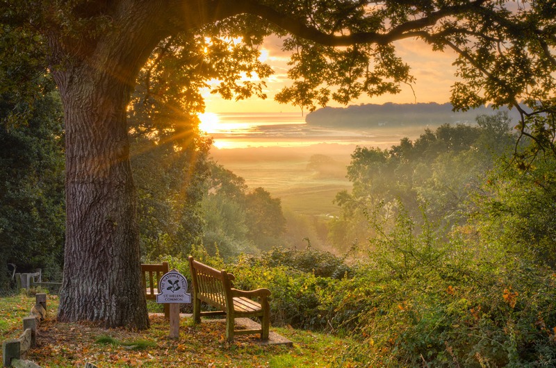 z2279 Misty Sunrise at the Duver, St Helens - Seaview to Bembridge, Whitecliff Bay and Brading