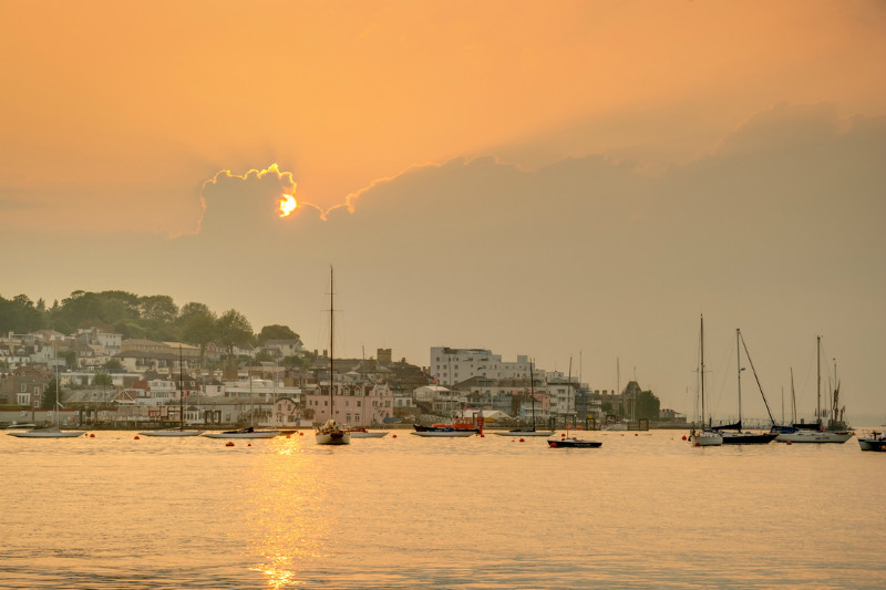 z3224 Summer Sunset over Cowes - Yarmouth to West Cowes inc Newtown