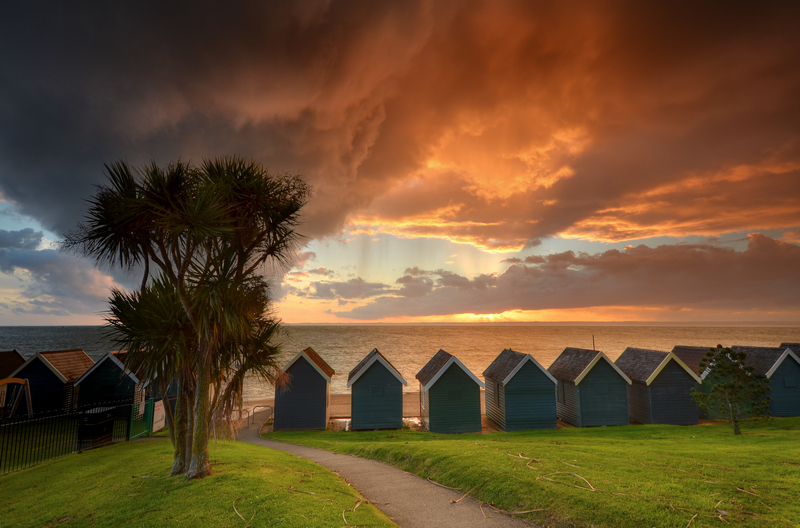 z2106 Gurnard Sunset - Yarmouth to West Cowes inc Newtown