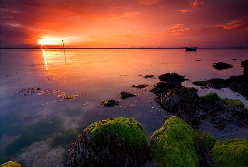 z1054 Gurnard Sunset - Yarmouth to West Cowes inc Newtown