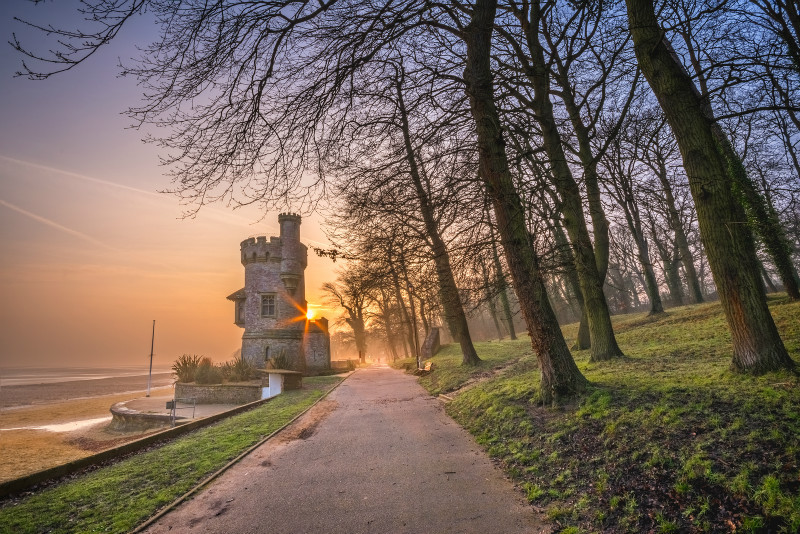 z2881 Misty Morning, Appley Tower - East Cowes to Ryde inc Haventstreet, Ashey, Wooton & Binstead