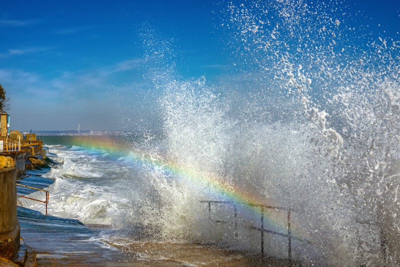 z3604 Rainbow Wave, Seaview - Seaview to Bembridge, Whitecliff Bay and Brading