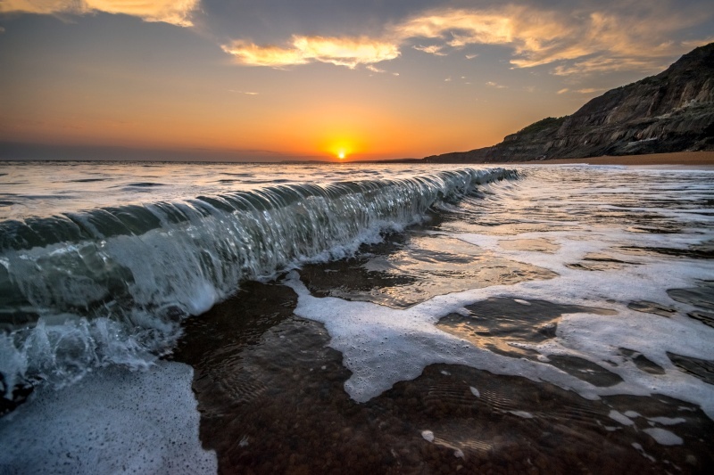 z2762 Sunset Surf, Blackgang Beach - Blackgang to Compton inc Brighstone, Shorwell & West Wight
