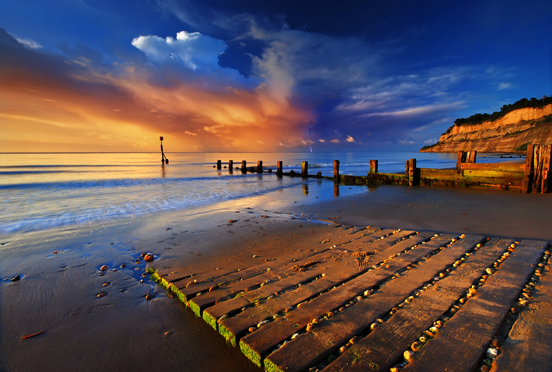 z1056 Shanklin Chine Storm Cloud - Sandown, Shanklin, Luccombe and Wroxall