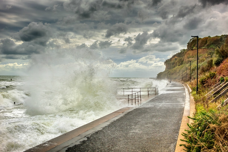 z3521 Autumn Swells, Lake Beach - Sandown, Shanklin, Luccombe and Wroxall