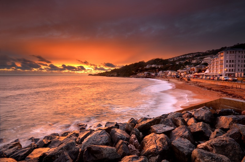 z2300 Ventnor Beach at Sunset - Ventnor to St Catherine's inc Bonchurch, Whitwell & the Undercliff
